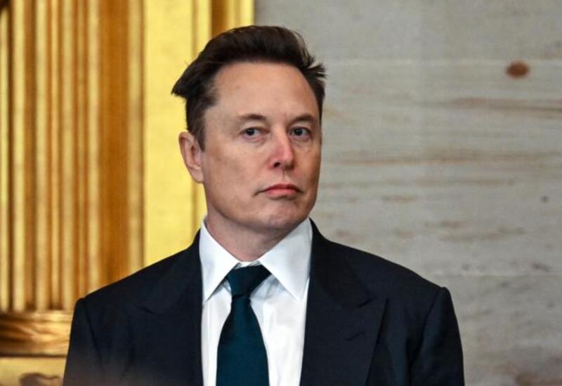 Маск призвал арестовать причастных к преступлениям Эпштейна