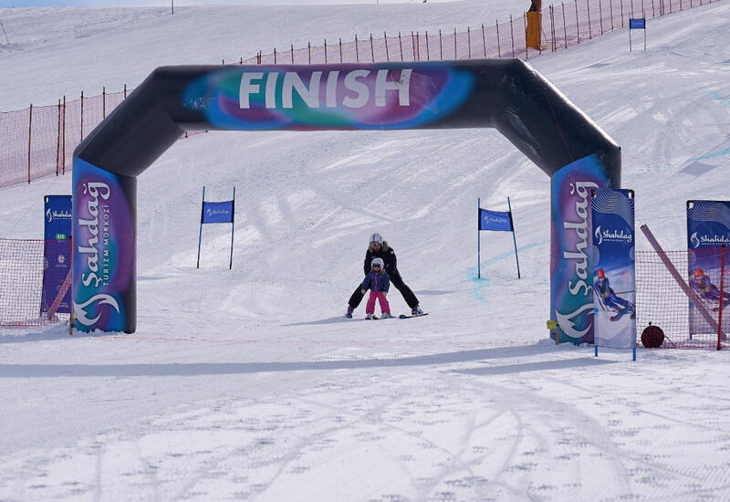 Состоялся Кубок Гейдара Алиева по лыжному спорту среди детей