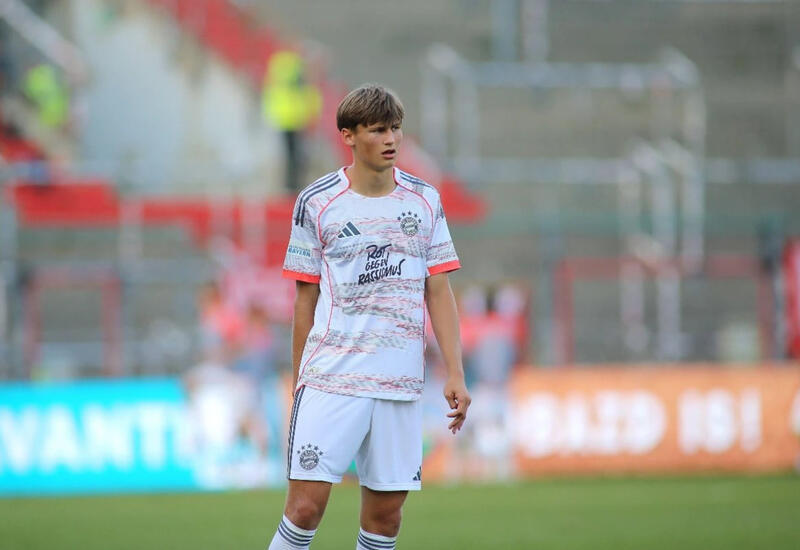 "Милан" ведет переговоры с "Баварией" по 18-летнему футболисту