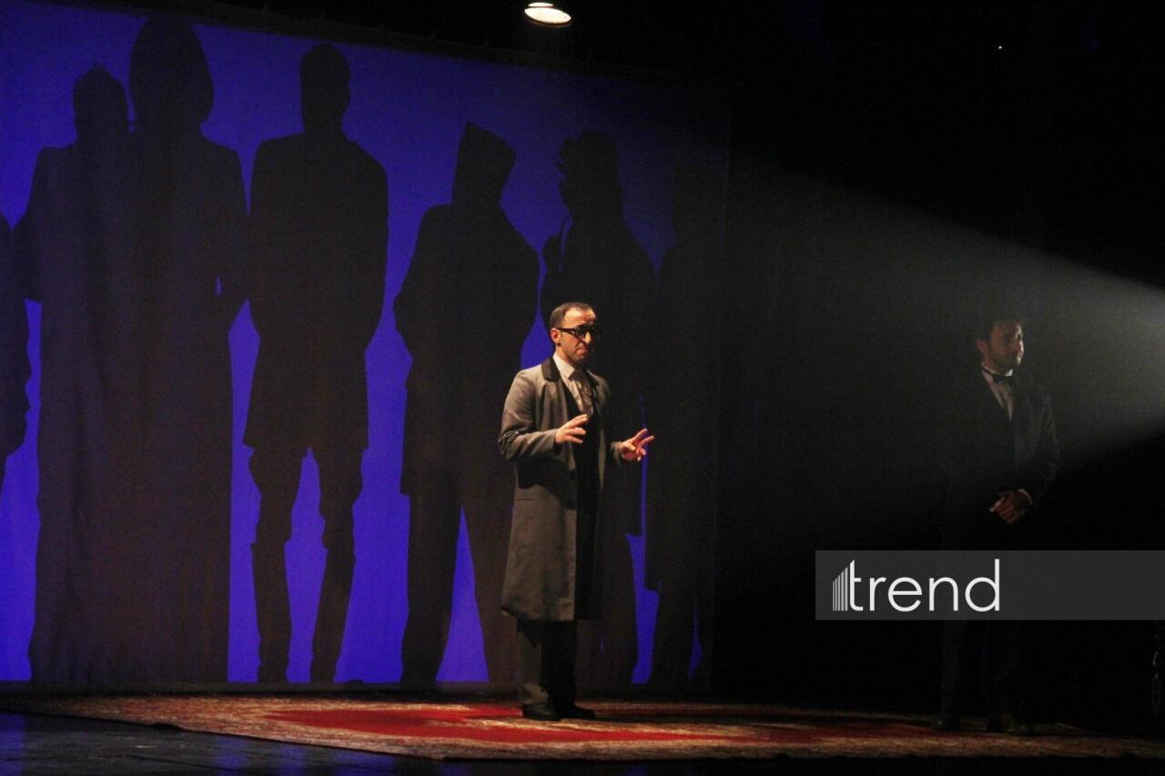 Деньги меняют не только облик города, но и самих людей... – "Нефтяной бум улыбается всем" в Баку встречен овациями