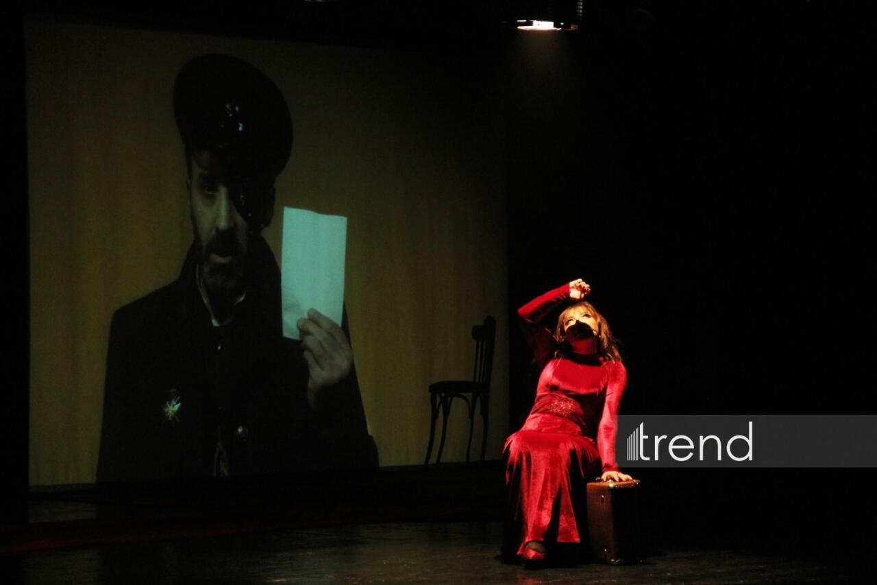 Деньги меняют не только облик города, но и самих людей... – "Нефтяной бум улыбается всем" в Баку встречен овациями