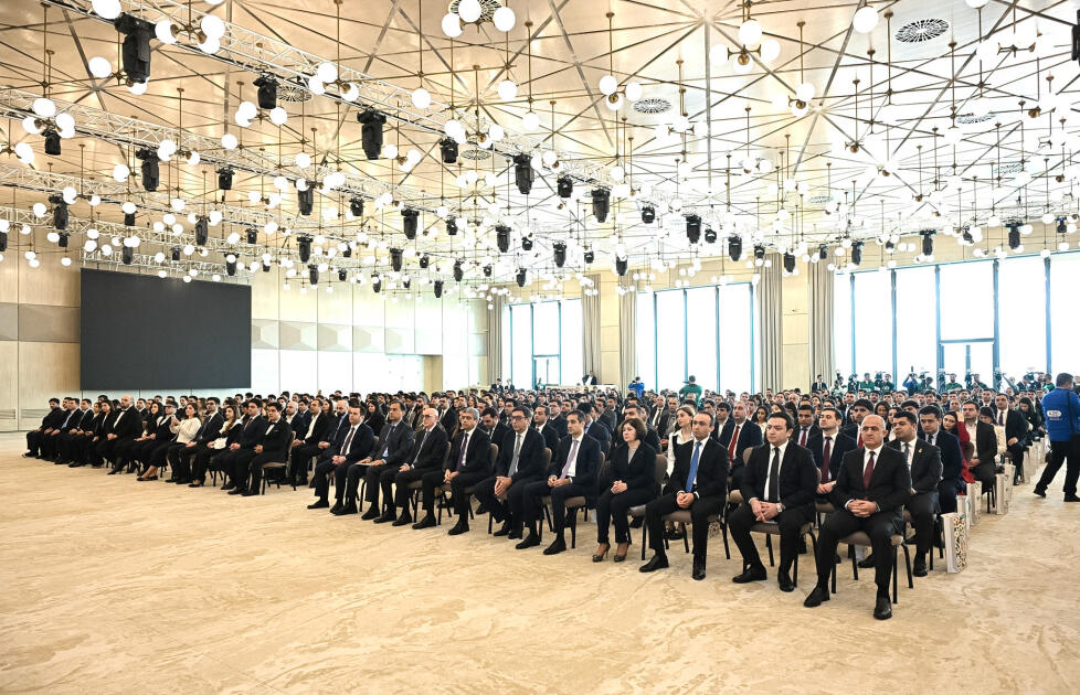 Состоялась церемония открытия XI Форума азербайджанской молодежи