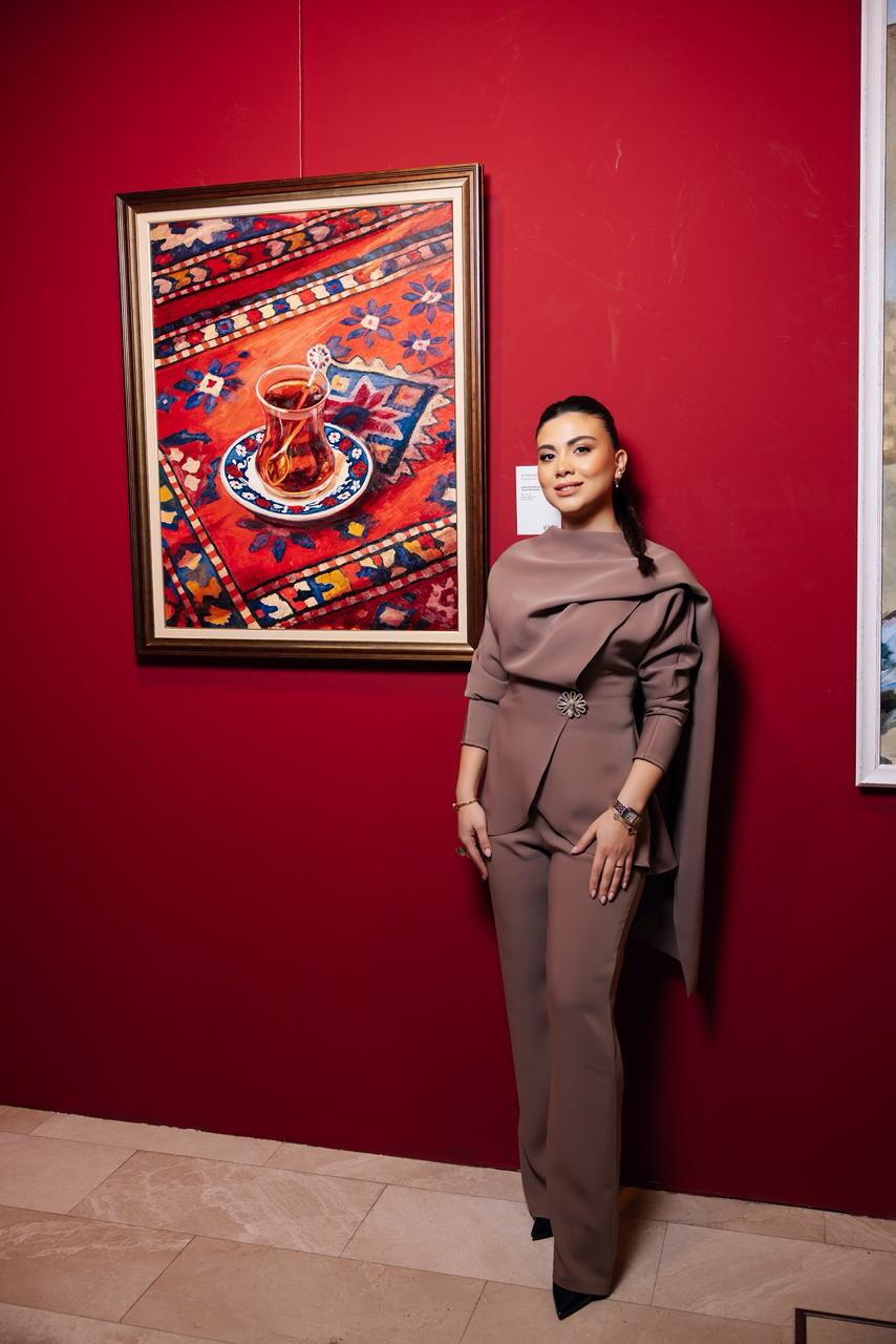 Как в Баку воплотили нереализованные мечты женщин - холст как исповедь