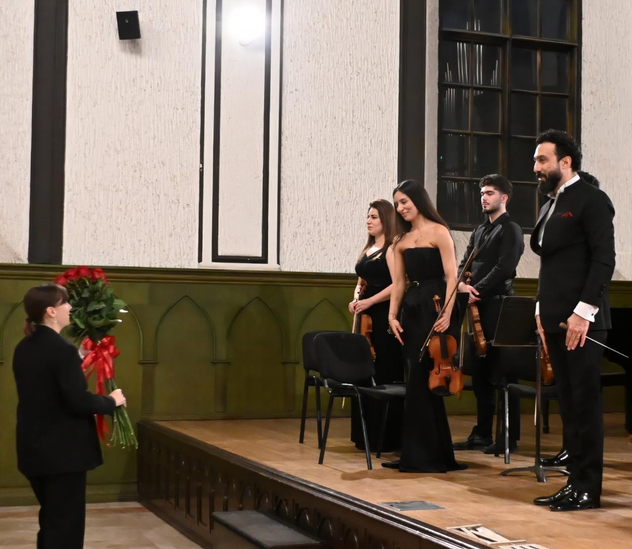 Струнные эмоции под органными сводами Баку - когда классика становится личной