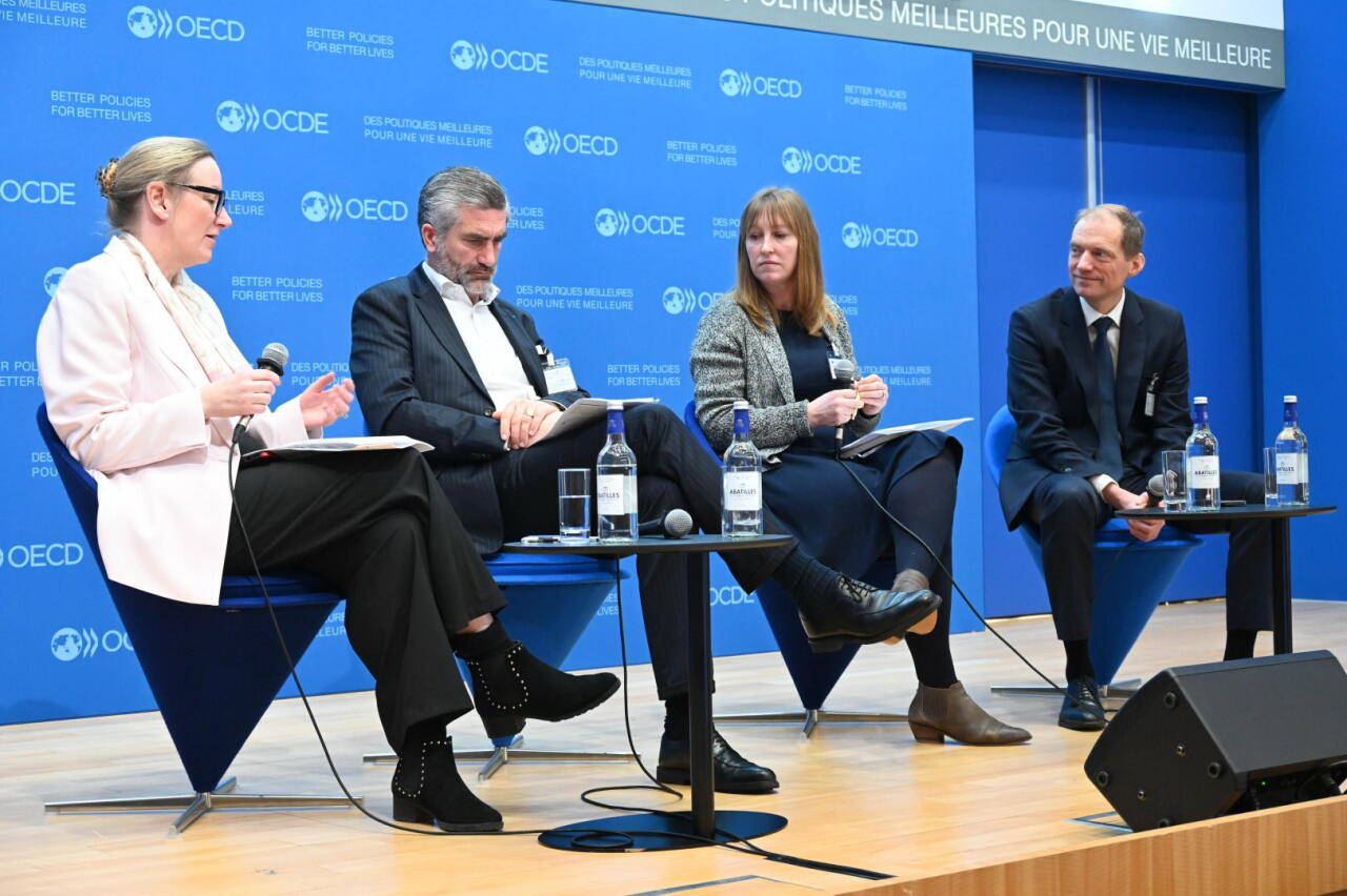 Азербайджан представил опыт развития транспорта на Международном транспортном форуме