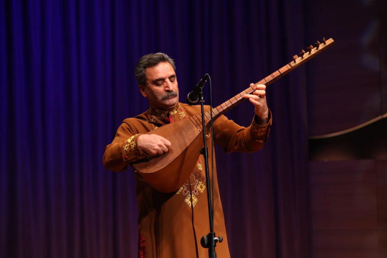 Памяти Адалета Насибова: вечер ашугской поэзии и музыки