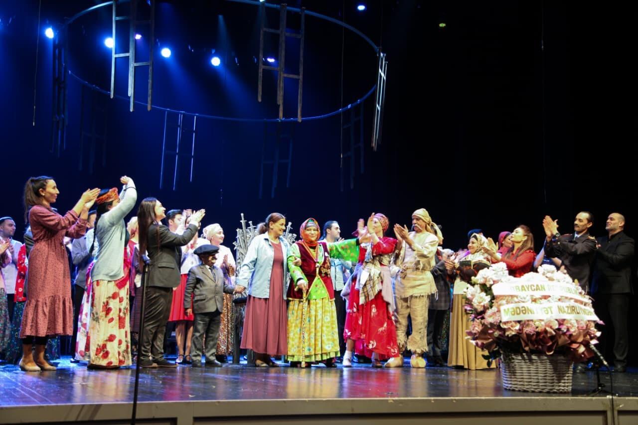 Афаг Баширгызы стала "матерью семерых заключённых" – события разворачиваются в полицейском участке