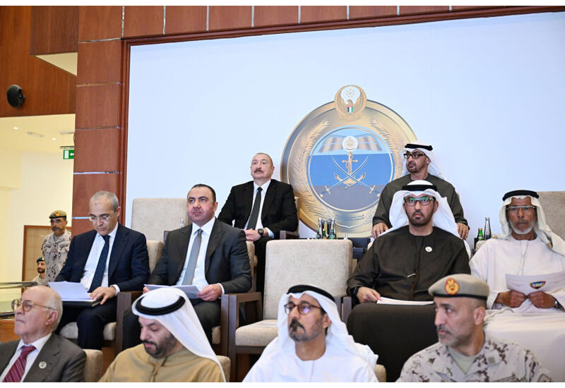 Президент Ильхам Алиев и Президент ОАЭ наблюдали за совместными тактическими учениями "Щит мира - 2026" в Абу-Даби