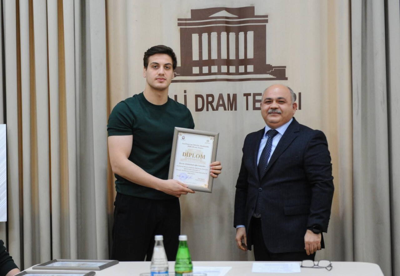 В Баку прошла церемония награждения молодых деятелей искусства