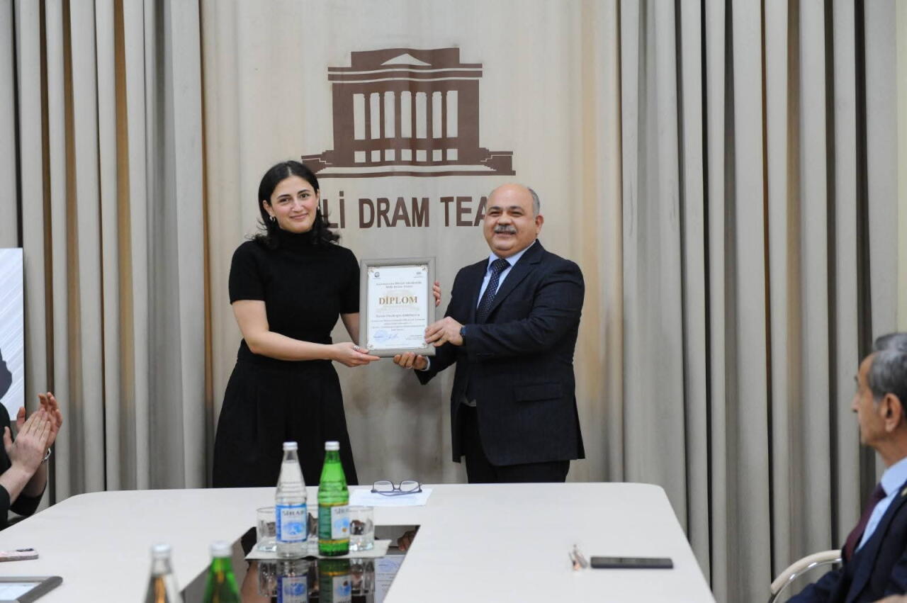 В Баку прошла церемония награждения молодых деятелей искусства