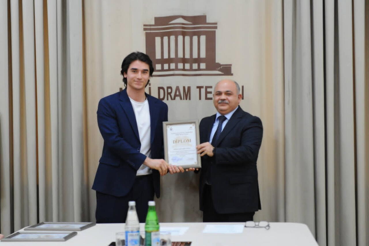 В Баку прошла церемония награждения молодых деятелей искусства