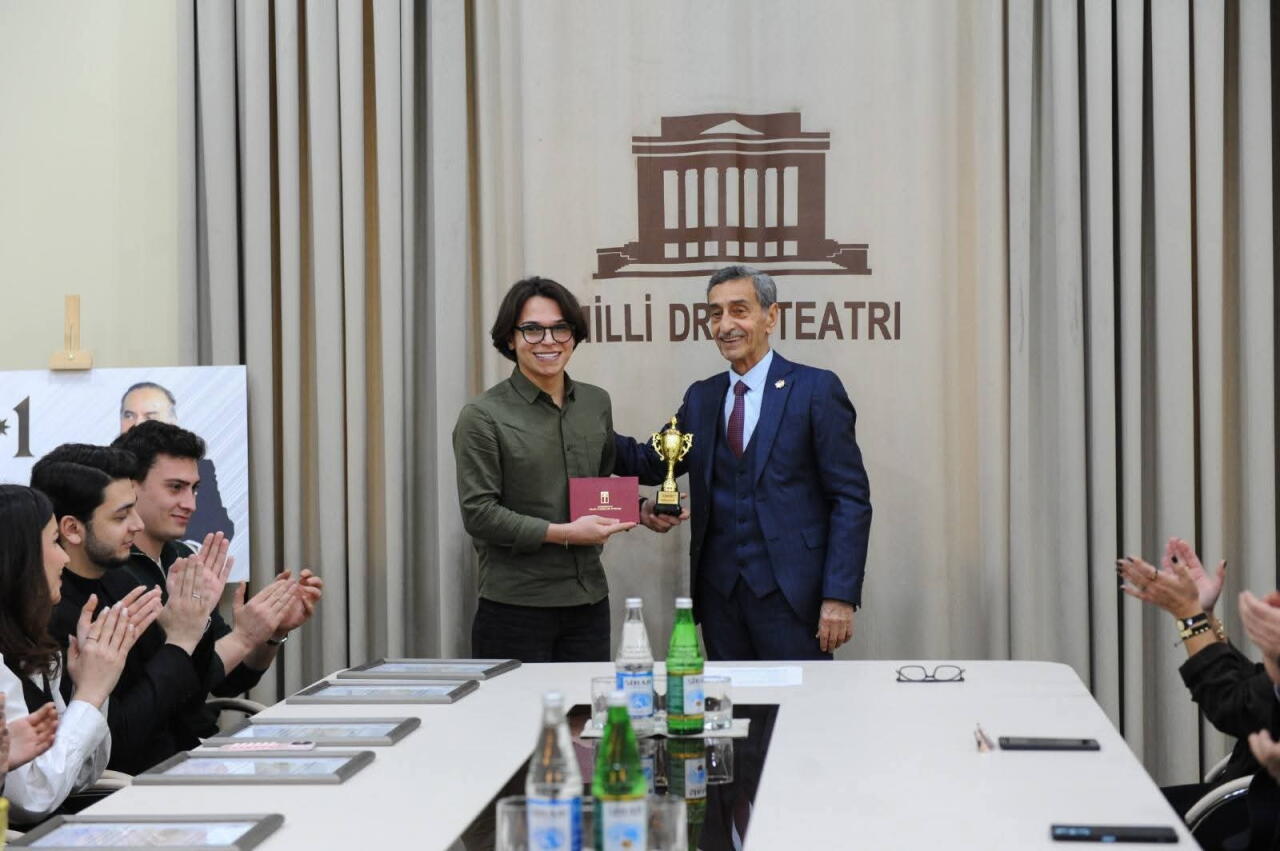 В Баку прошла церемония награждения молодых деятелей искусства