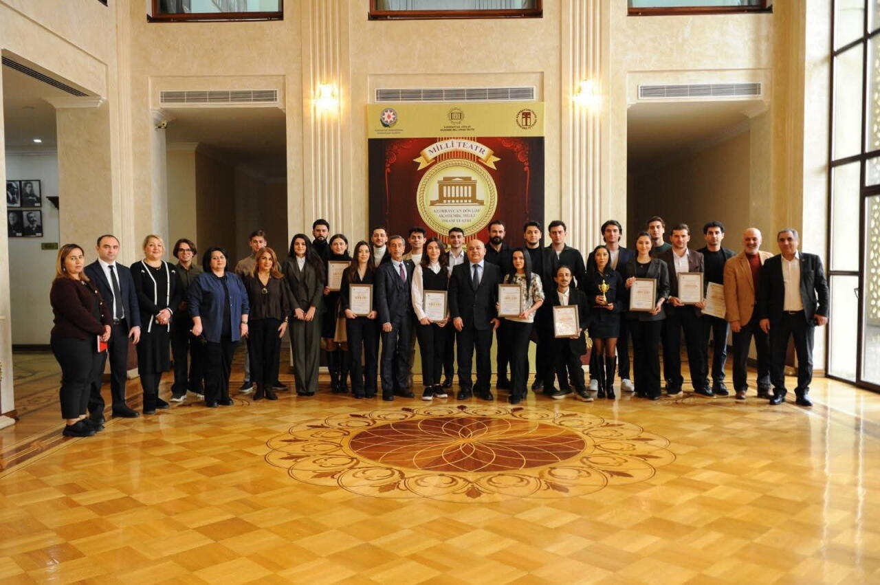 В Баку прошла церемония награждения молодых деятелей искусства
