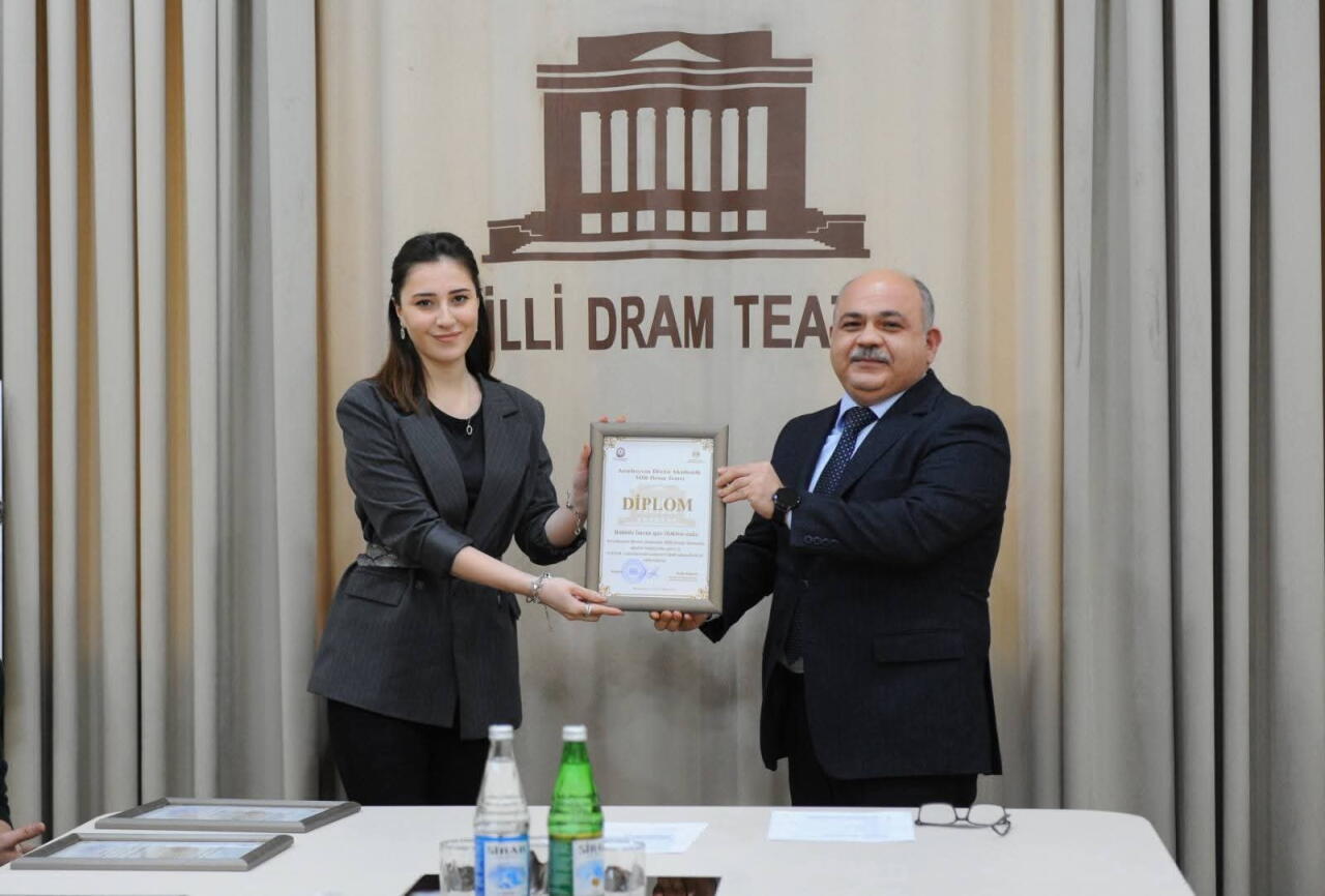 В Баку прошла церемония награждения молодых деятелей искусства