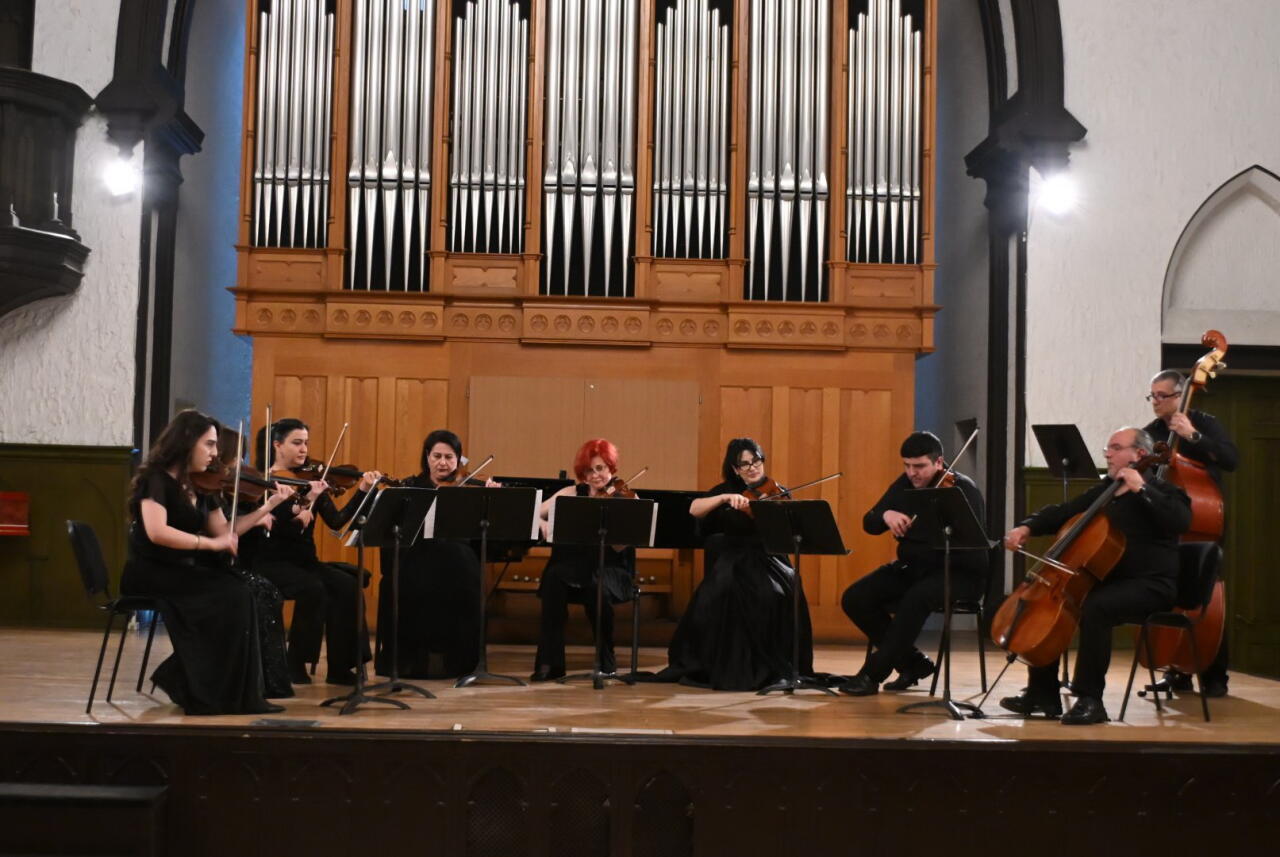 Другой вечер в Баку - путешествие по эпохам и стилям