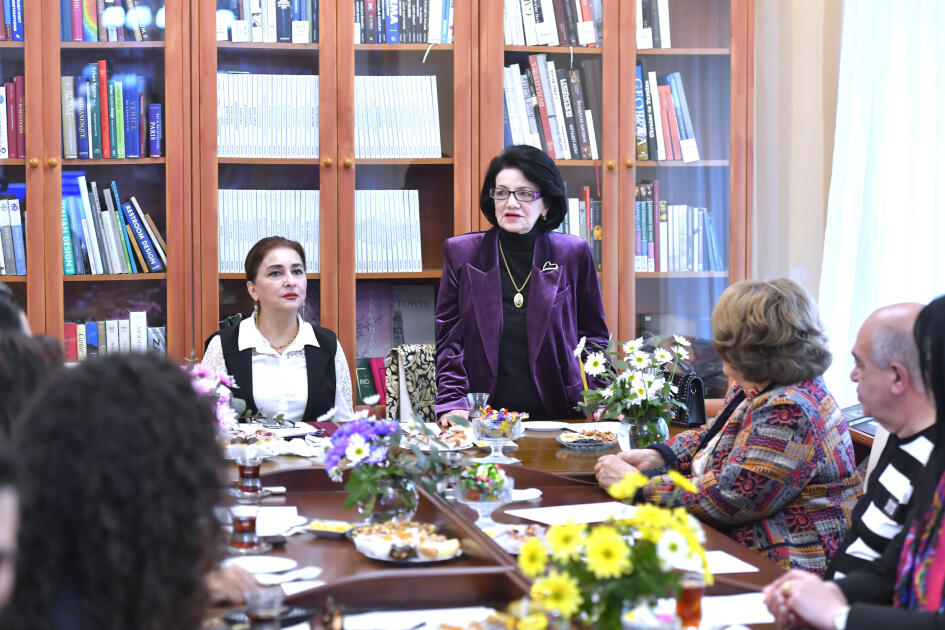 В Баку обсудили творческое наследие Гара Гараева