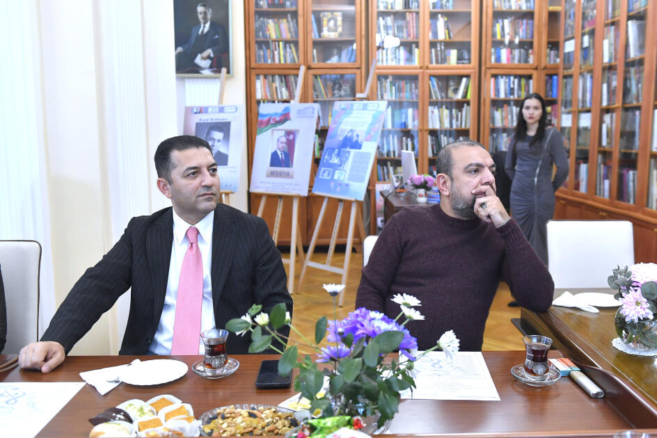 В Баку обсудили творческое наследие Гара Гараева