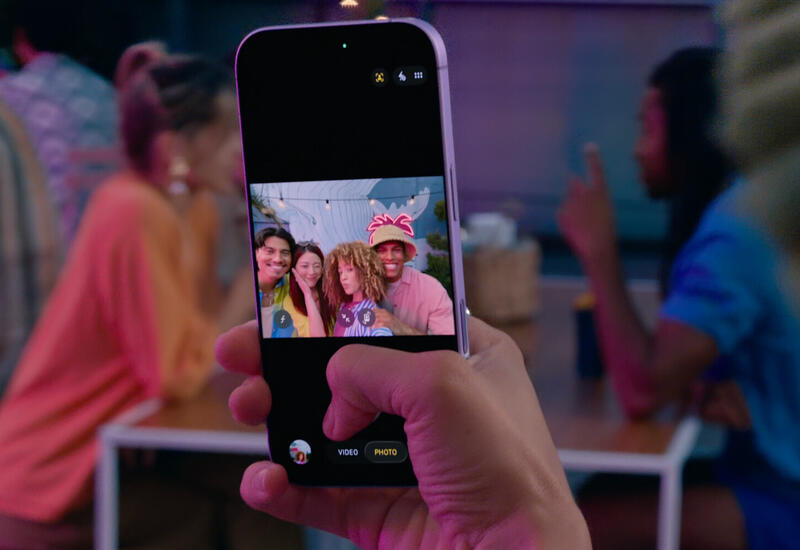 HUAWEI и OPPO скопируют уникальную селфи-камеру iPhone 17