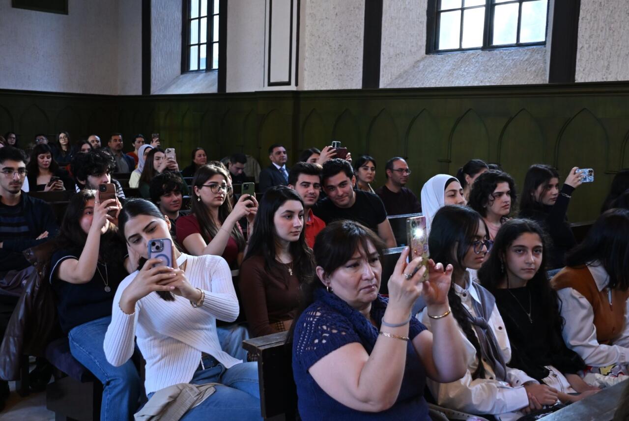Живое наследие Азербайджана - диалог поколений, от традиции к современности