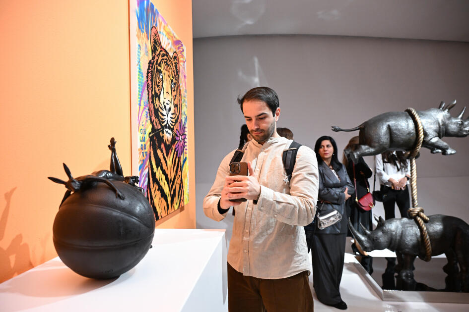 Heydər Əliyev Mərkəzində “Vəhşi təbiətin super qəhrəmanları” sərgisi açılıb