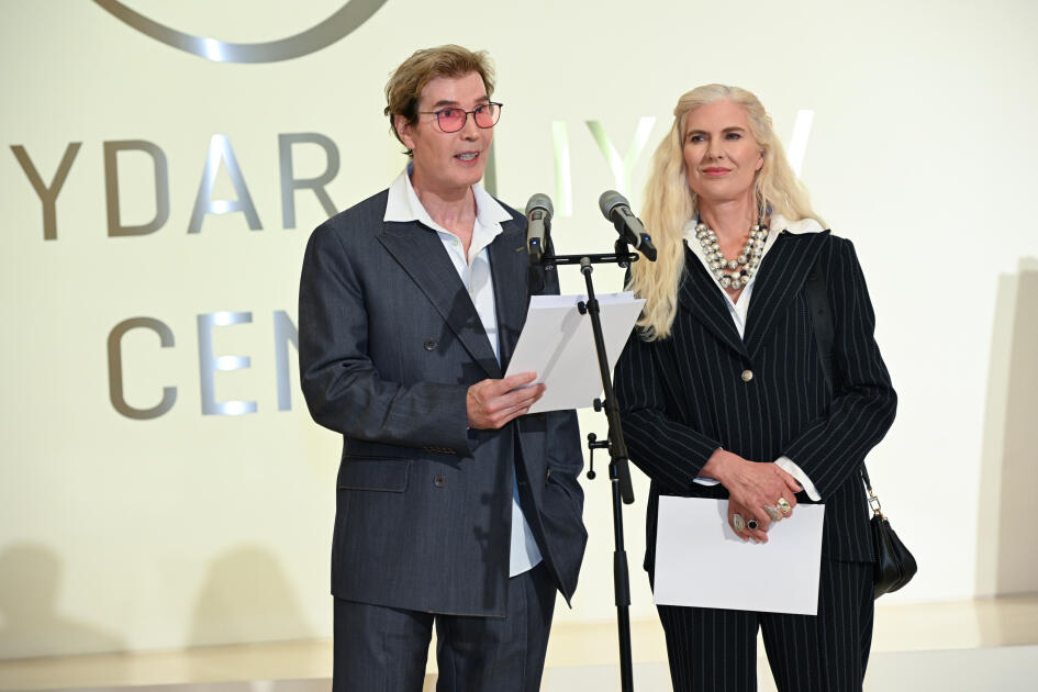 Heydər Əliyev Mərkəzində “Vəhşi təbiətin super qəhrəmanları” sərgisi açılıb