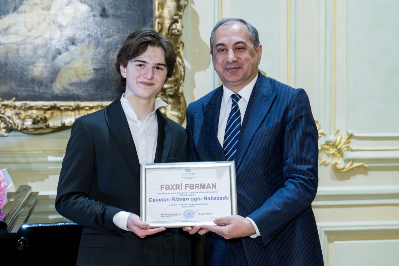 Концерт в азербайджанском музее - эстетика барокко и классицизма