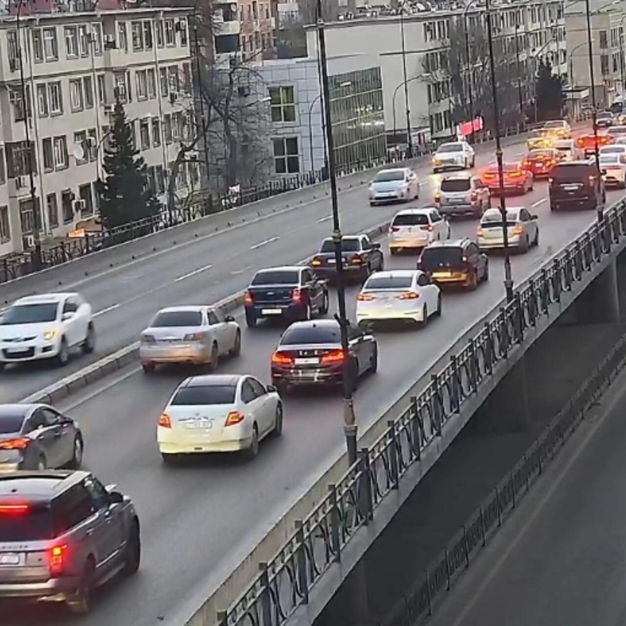 DİQQƏT: Bu yollarda tıxac var