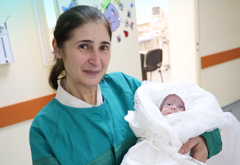 15 ildən sonra 540 qram çəkidə doğulan Nur...