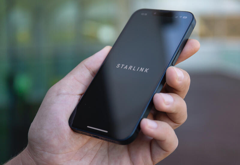 Илон Маск может выпустить спутниковый смартфон