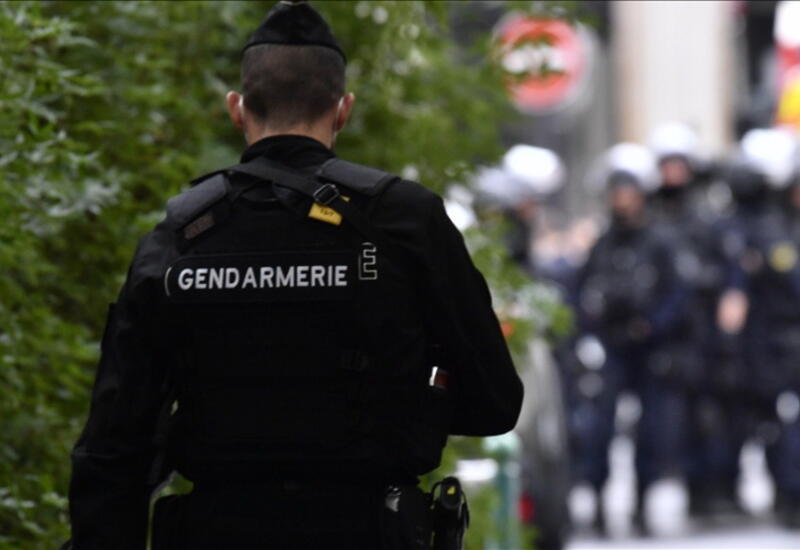 В салон красоты во Франции закинули гранату