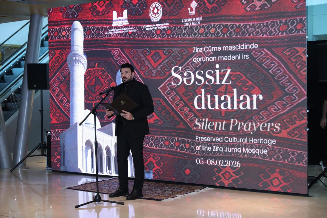 Уникальная экспозиция в Баку - экземпляры Корана, редких рукописных книг, ковров, металла…