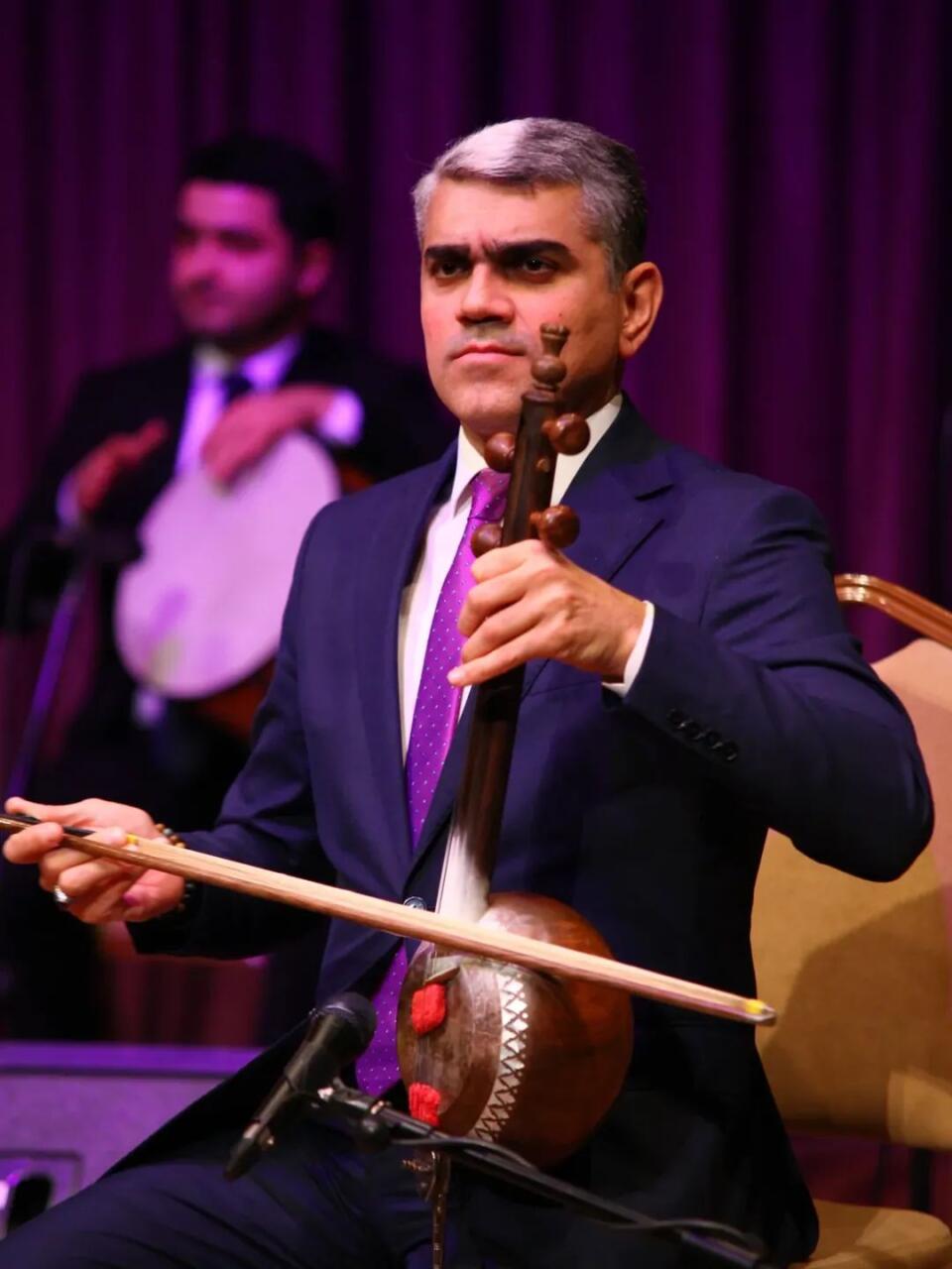 Азербайджанские красавицы: Вселенная свободы и импровизации