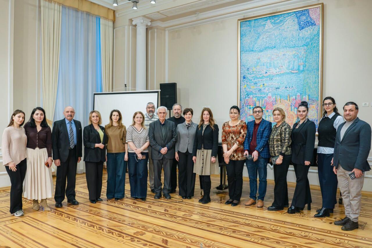 Человек музея - Кязым Кязымзаде: полвека служения национальному искусству