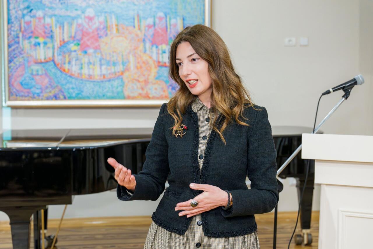 Человек музея - Кязым Кязымзаде: полвека служения национальному искусству