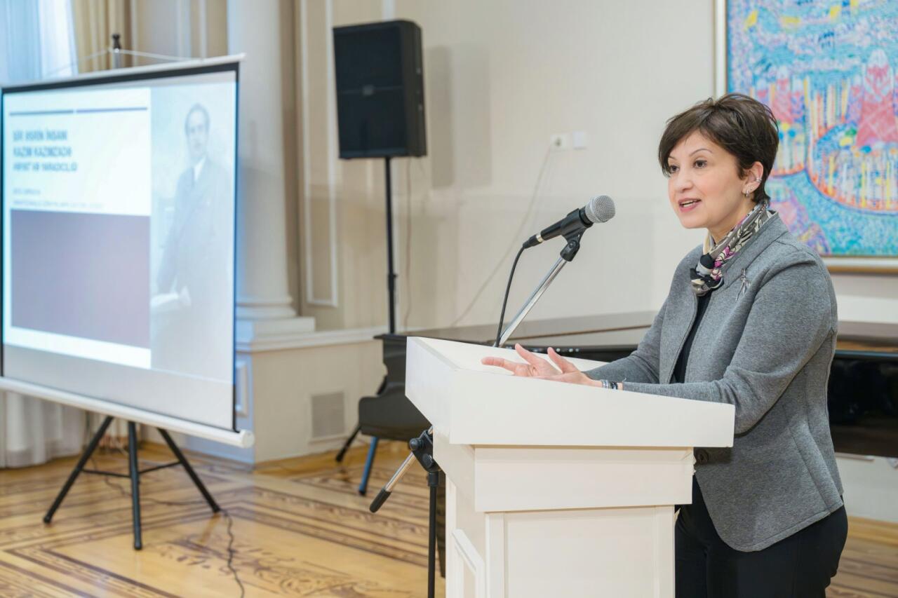 Человек музея - Кязым Кязымзаде: полвека служения национальному искусству