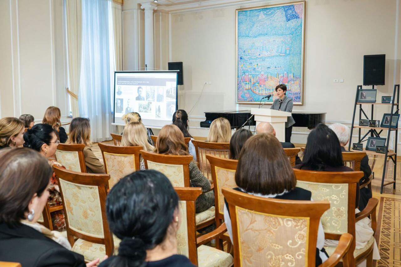 Человек музея - Кязым Кязымзаде: полвека служения национальному искусству