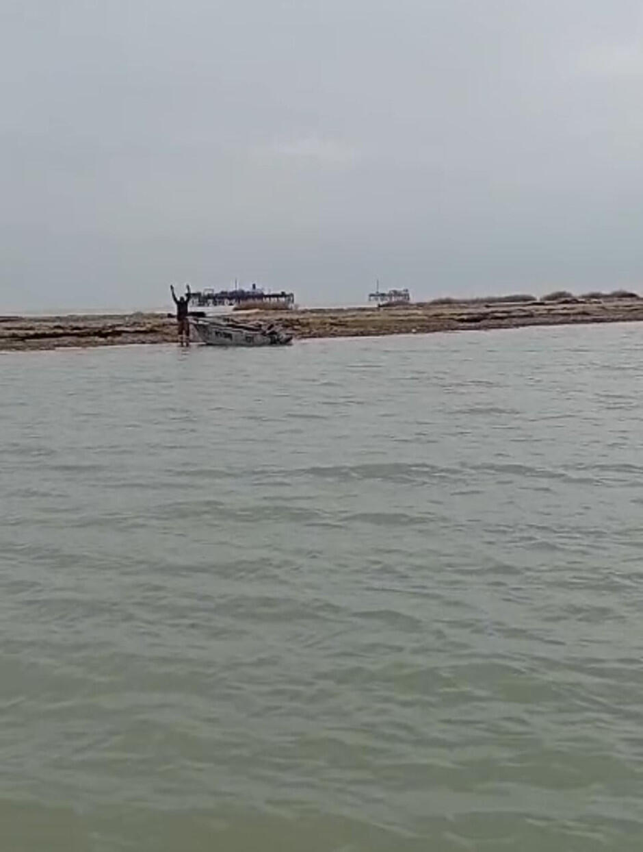 В Баку спасли рыбаков, оказавшихся в беспомощном состоянии в море