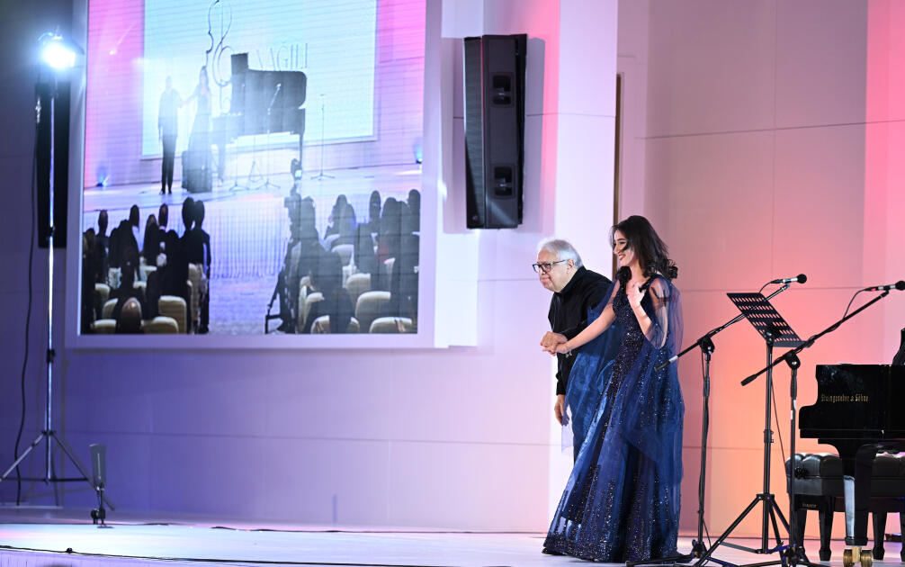 “Qış nağılı” festivalında “Bakı-Neapol: musiqi körpüsü” kamera axşamı keçirilib