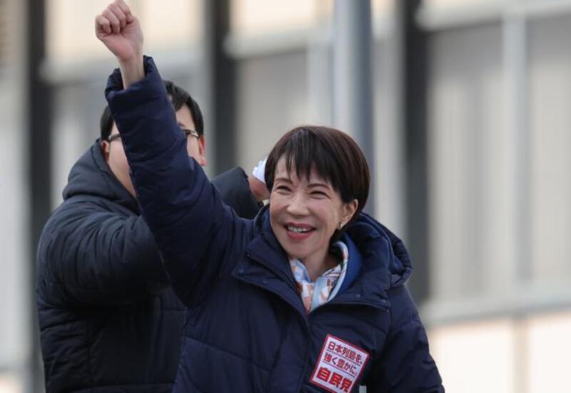 Правящий блок Японии во главе с Такаити одержал победу на выборах