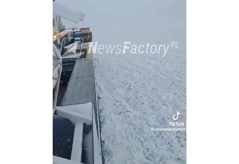 Виды замерзшего Балтийского моря