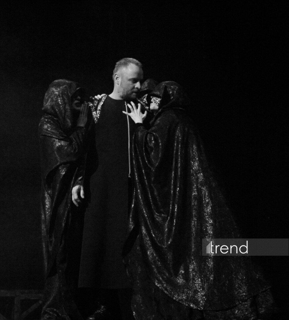 Как Ярослав Трифонов "взорвал" сцену - против шести Леди Макбет: