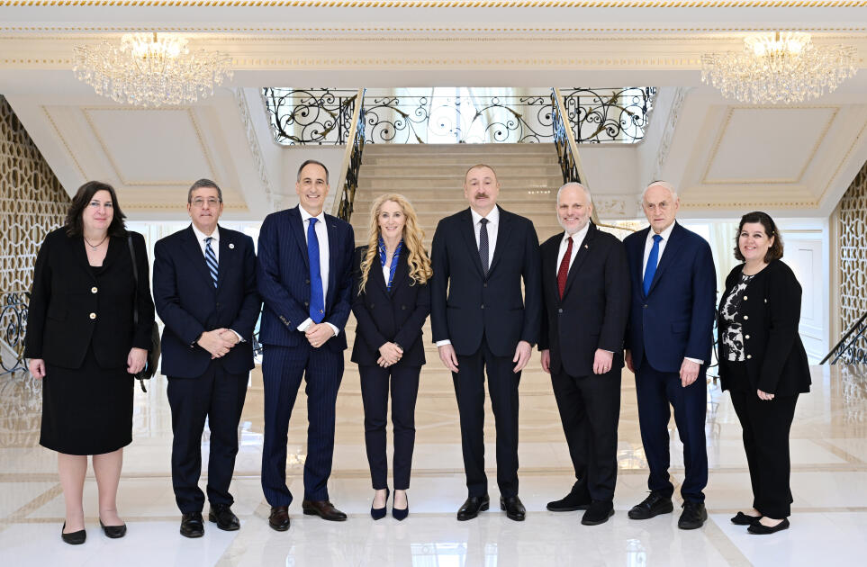 Президент Ильхам Алиев принял делегацию Конференции президентов ведущих еврейских организаций США