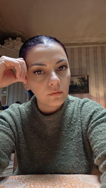 "Железная леди" азербайджанских сериалов - откровенный разговор с Ругией Юсифовой