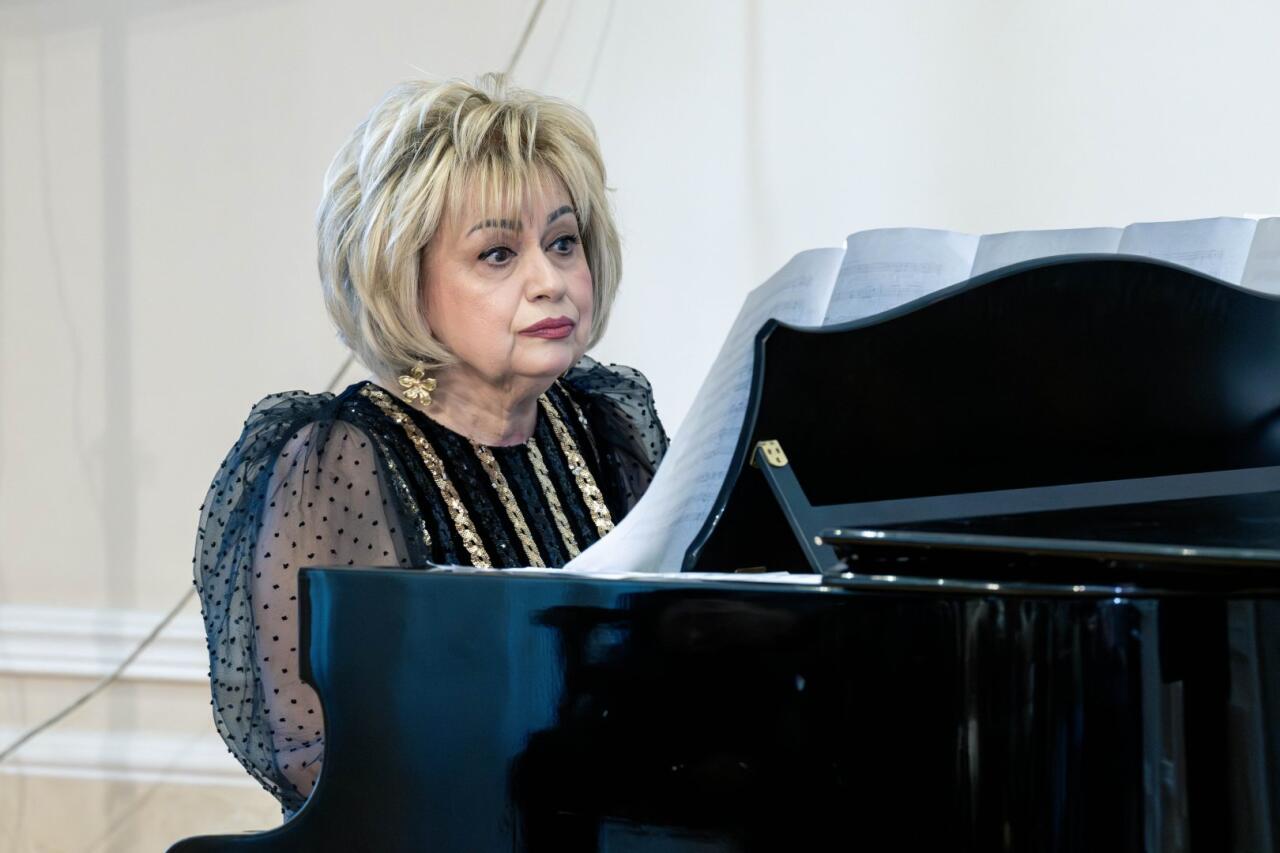 Среди музейной роскоши в Баку – в пространстве гармонии между живописью, архитектурой и музыкой