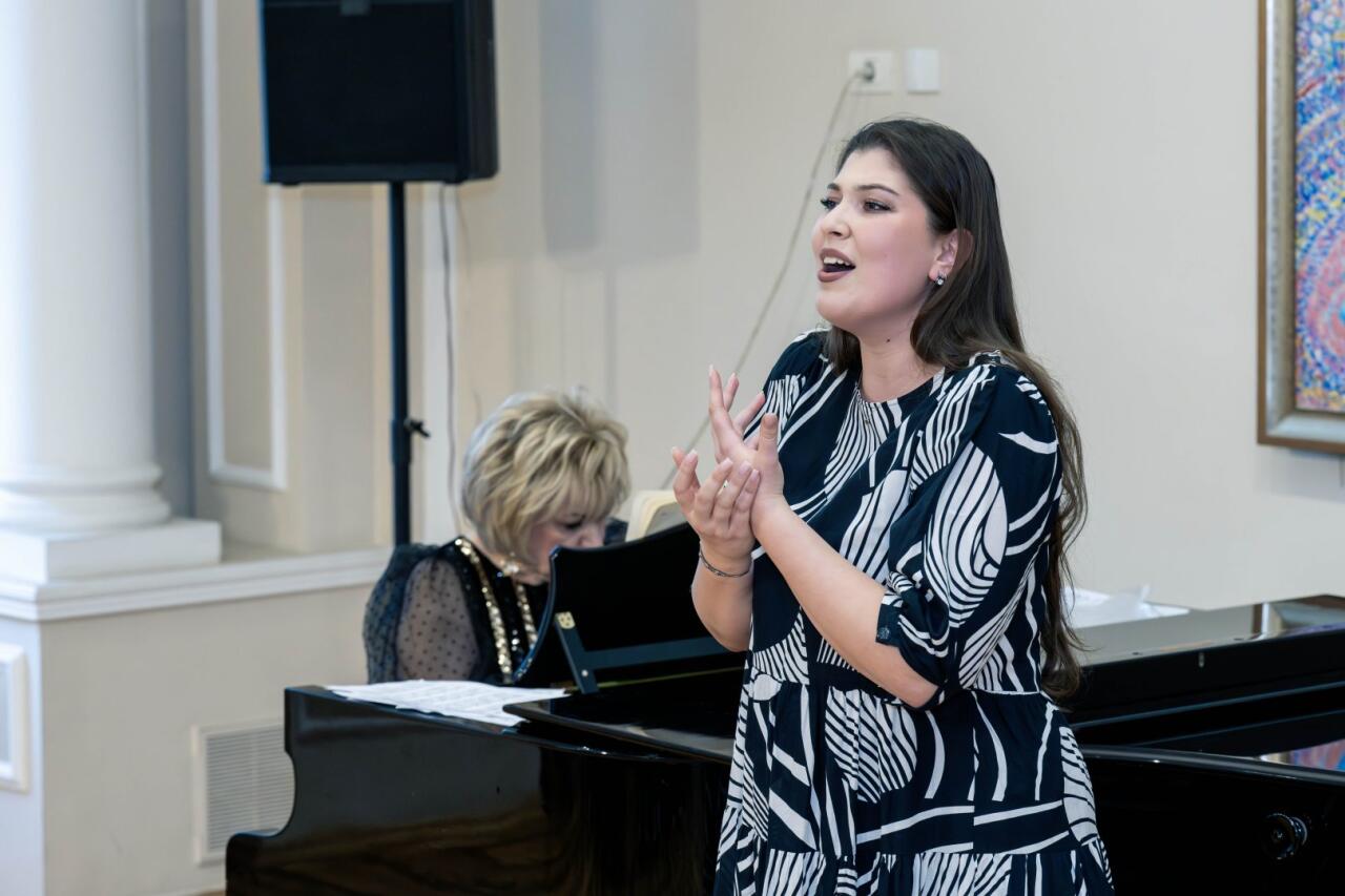 Среди музейной роскоши в Баку – в пространстве гармонии между живописью, архитектурой и музыкой