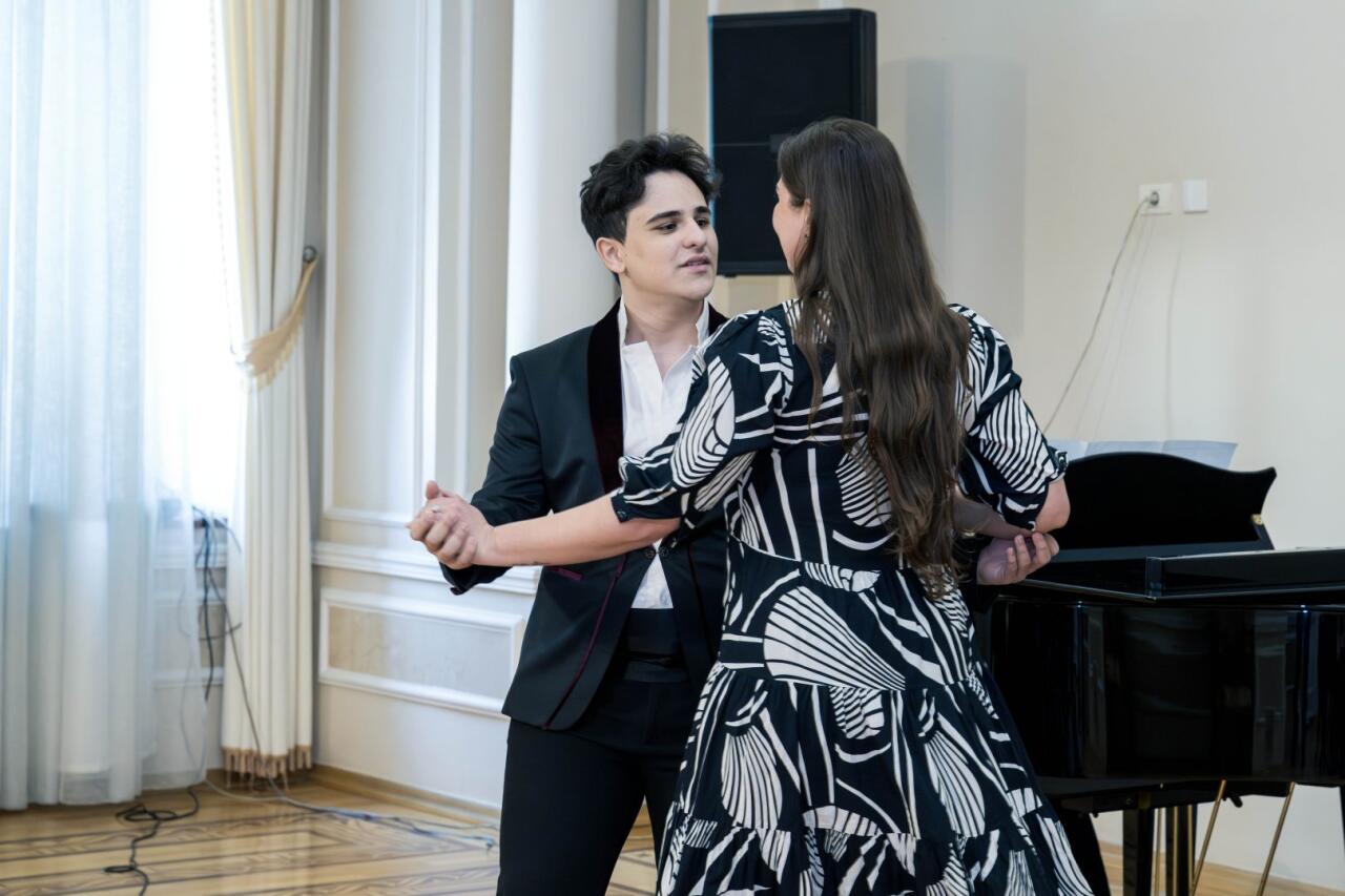 Среди музейной роскоши в Баку – в пространстве гармонии между живописью, архитектурой и музыкой