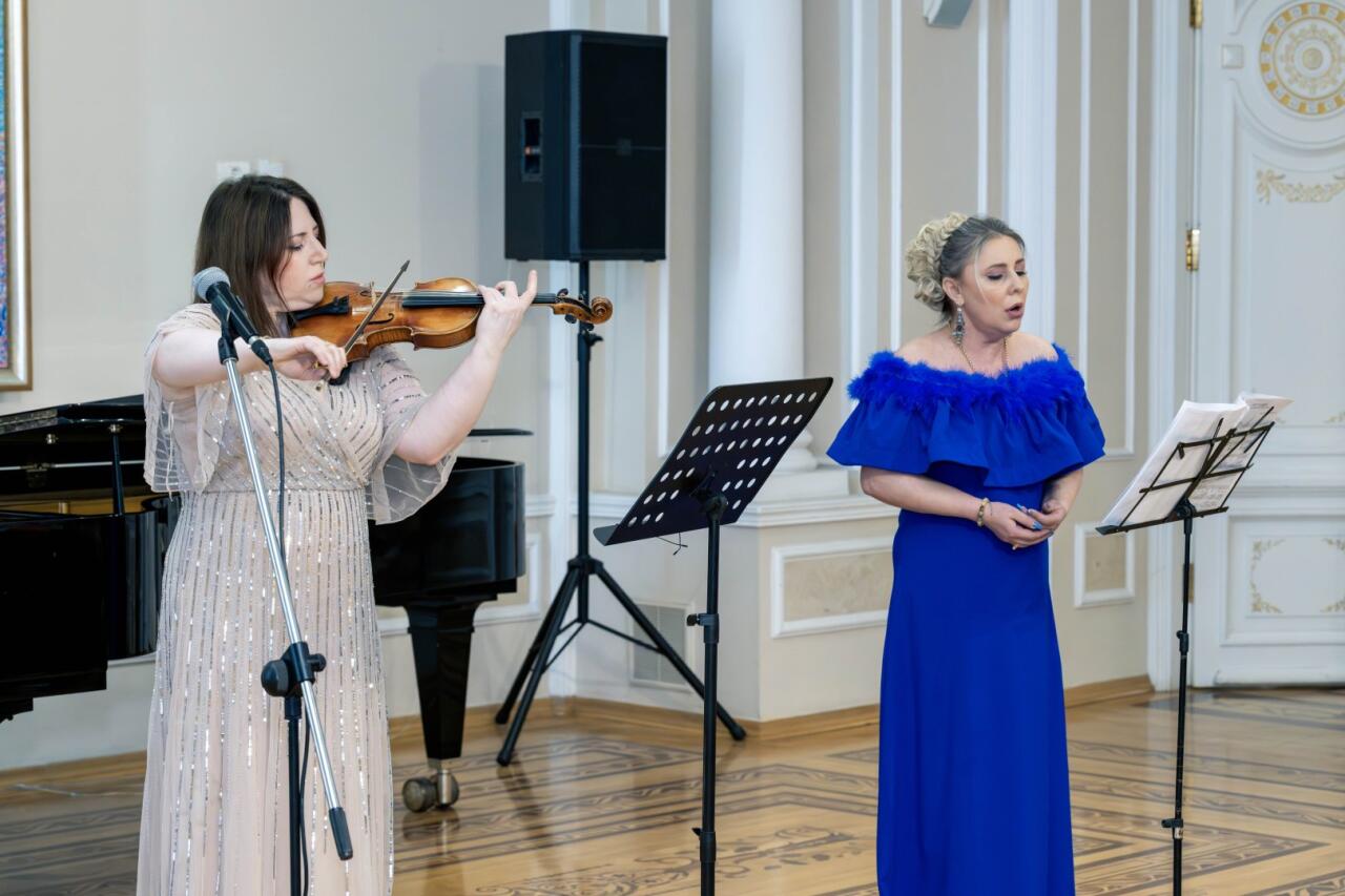 Среди музейной роскоши в Баку – в пространстве гармонии между живописью, архитектурой и музыкой