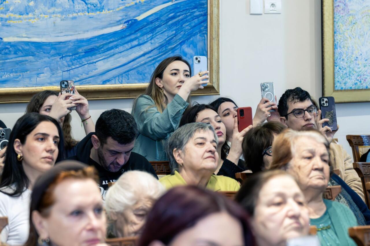 Среди музейной роскоши в Баку – в пространстве гармонии между живописью, архитектурой и музыкой