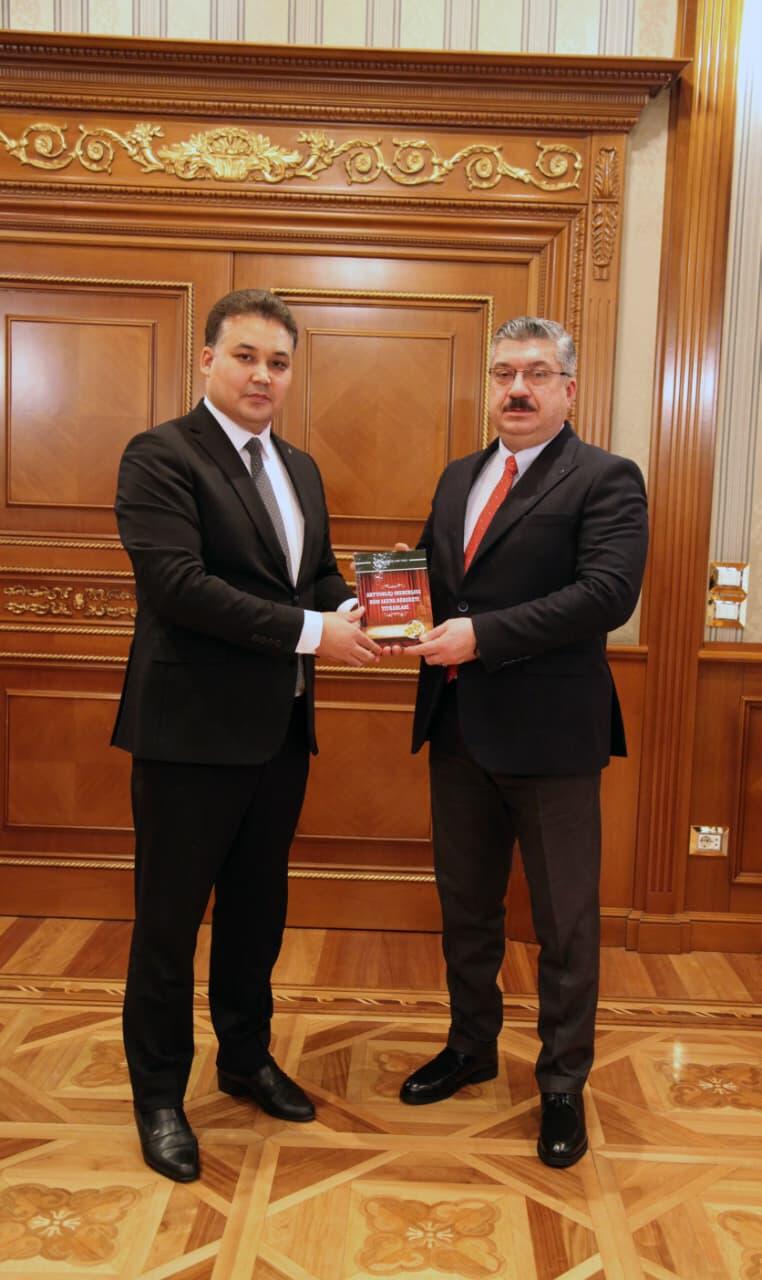 Подписан меморандум о сотрудничестве между театрами Азербайджана и Узбекистана