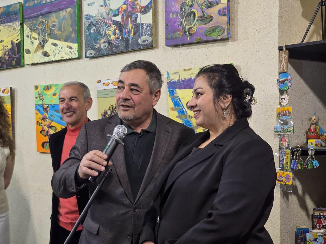 Жажда Абшерона - трещины иссохшей земли, редкие следы воды…